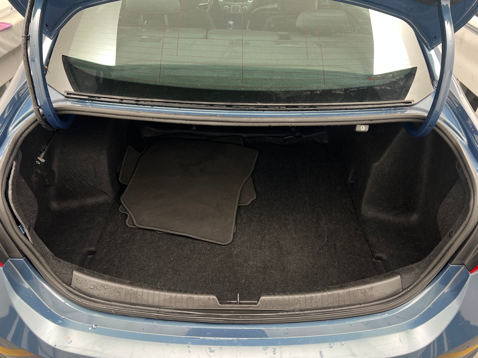 Thumbnail: 2024 Chevrolet Malibu - 7