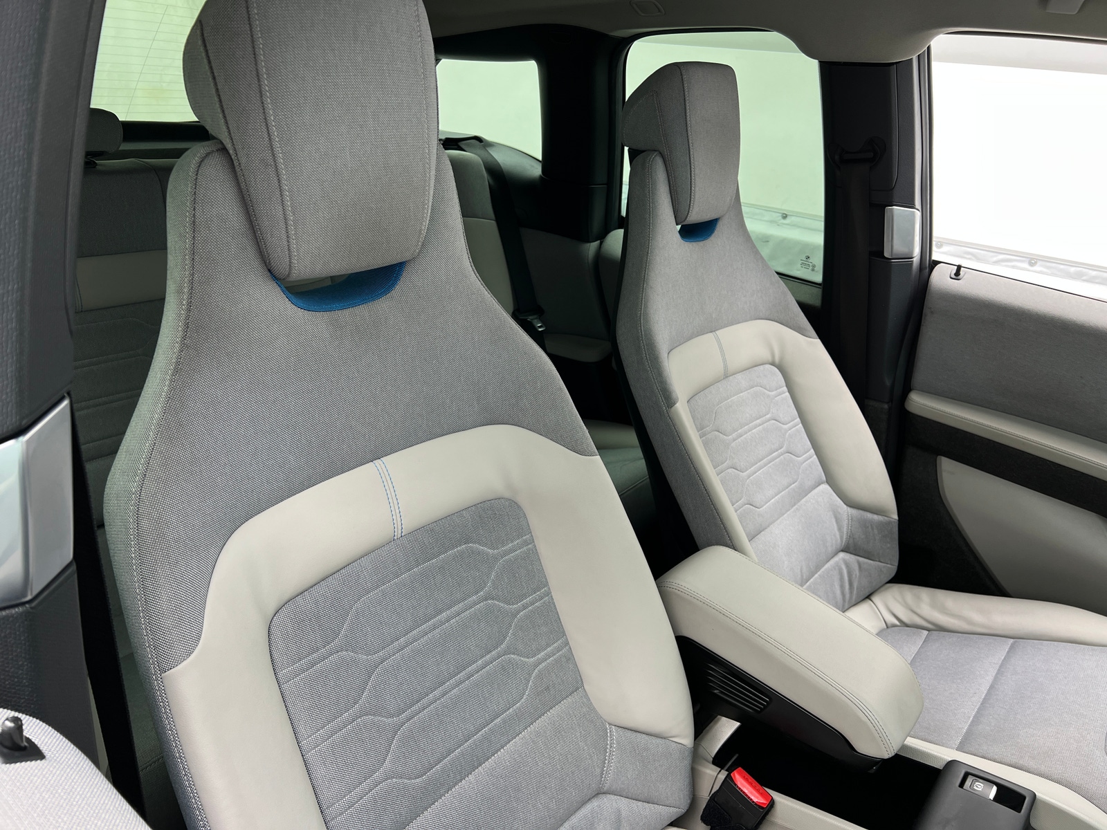 Thumbnail: 2018 BMW i3 - 2