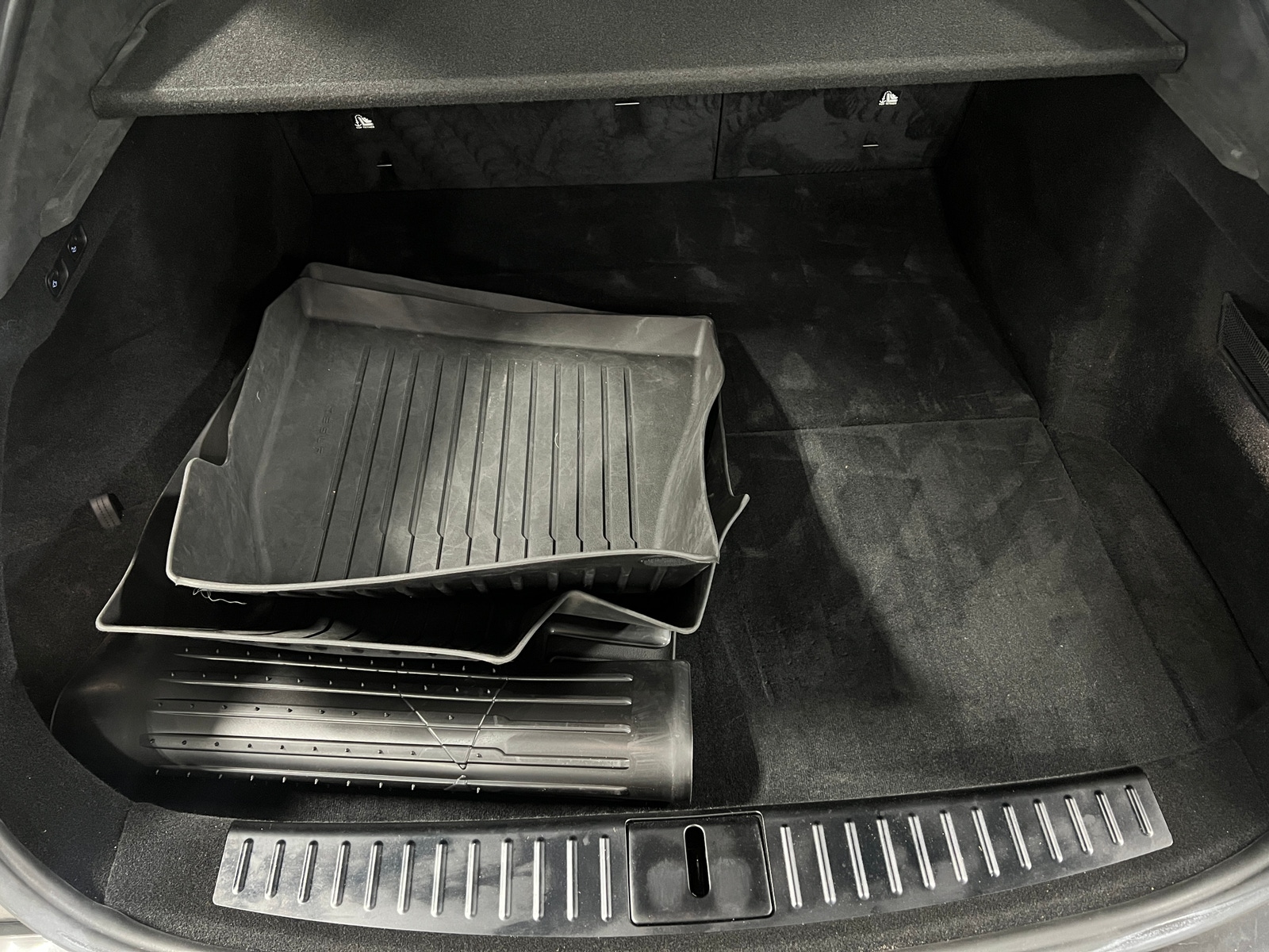 Thumbnail: 2023 Tesla Model S - 6