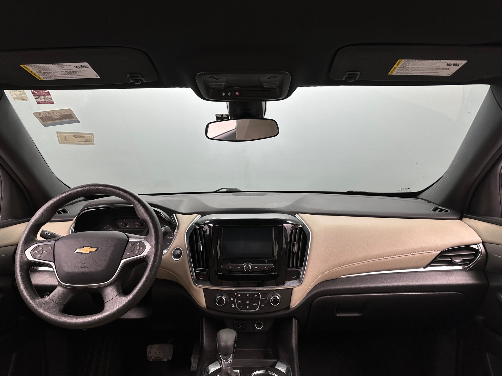 Thumbnail: 2023 Chevrolet Traverse - 3