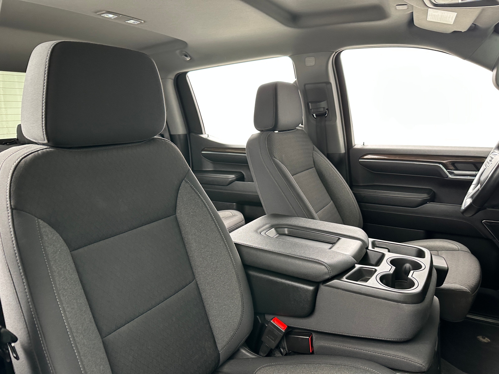 Thumbnail: 2024 Chevrolet Silverado 1500 - 2