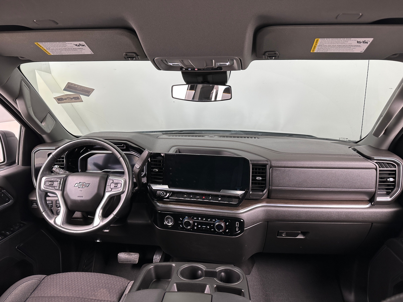 Thumbnail: 2024 Chevrolet Silverado 1500 - 3