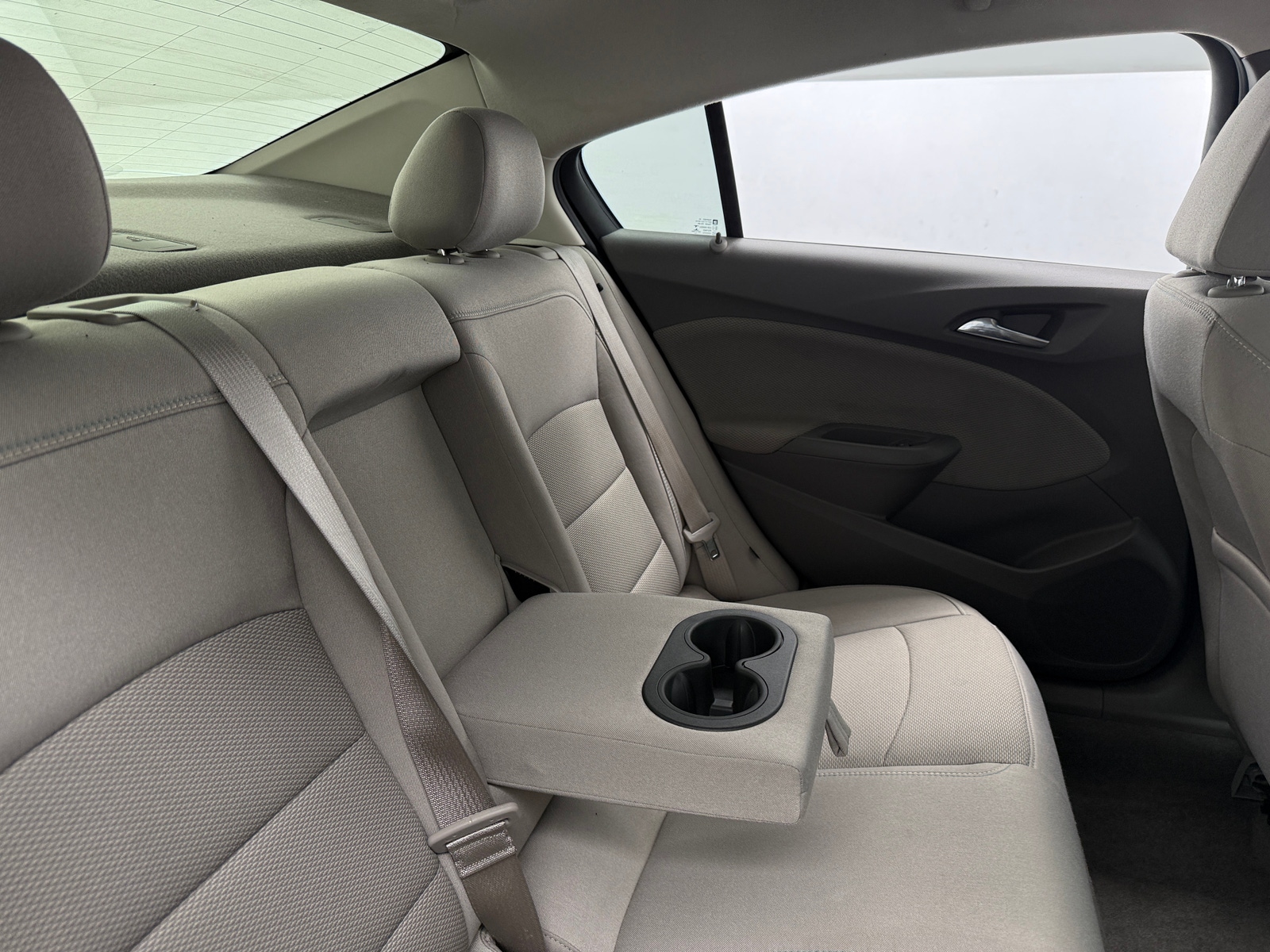 Thumbnail: 2016 Chevrolet Cruze - 6