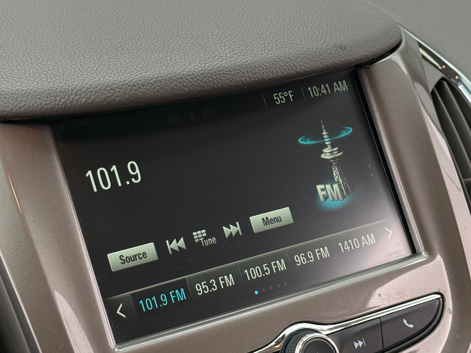 Thumbnail: 2016 Chevrolet Cruze - 4