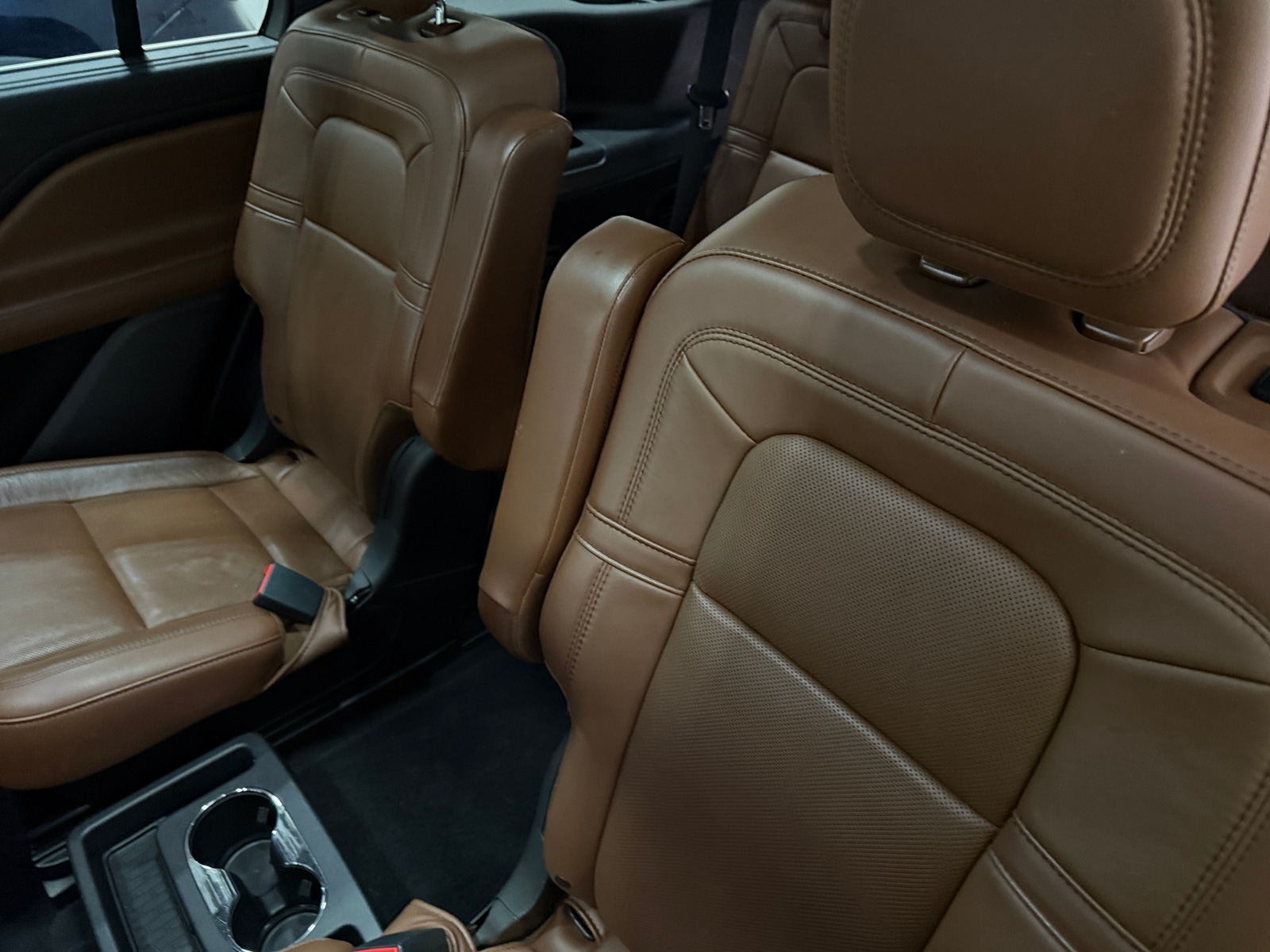 Thumbnail: 2022 Lincoln Aviator - 5