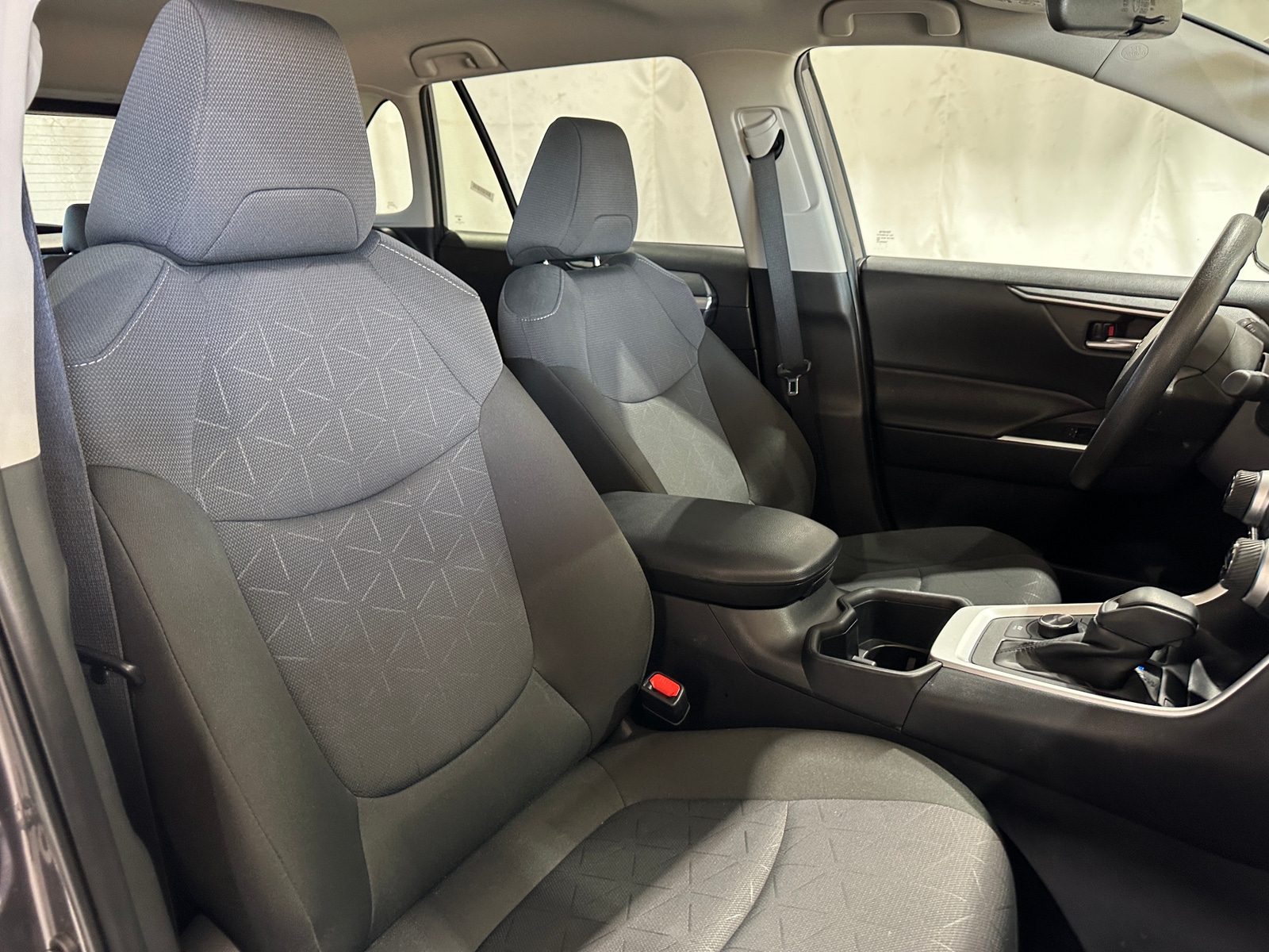 Thumbnail: 2025 Toyota RAV4 - 2