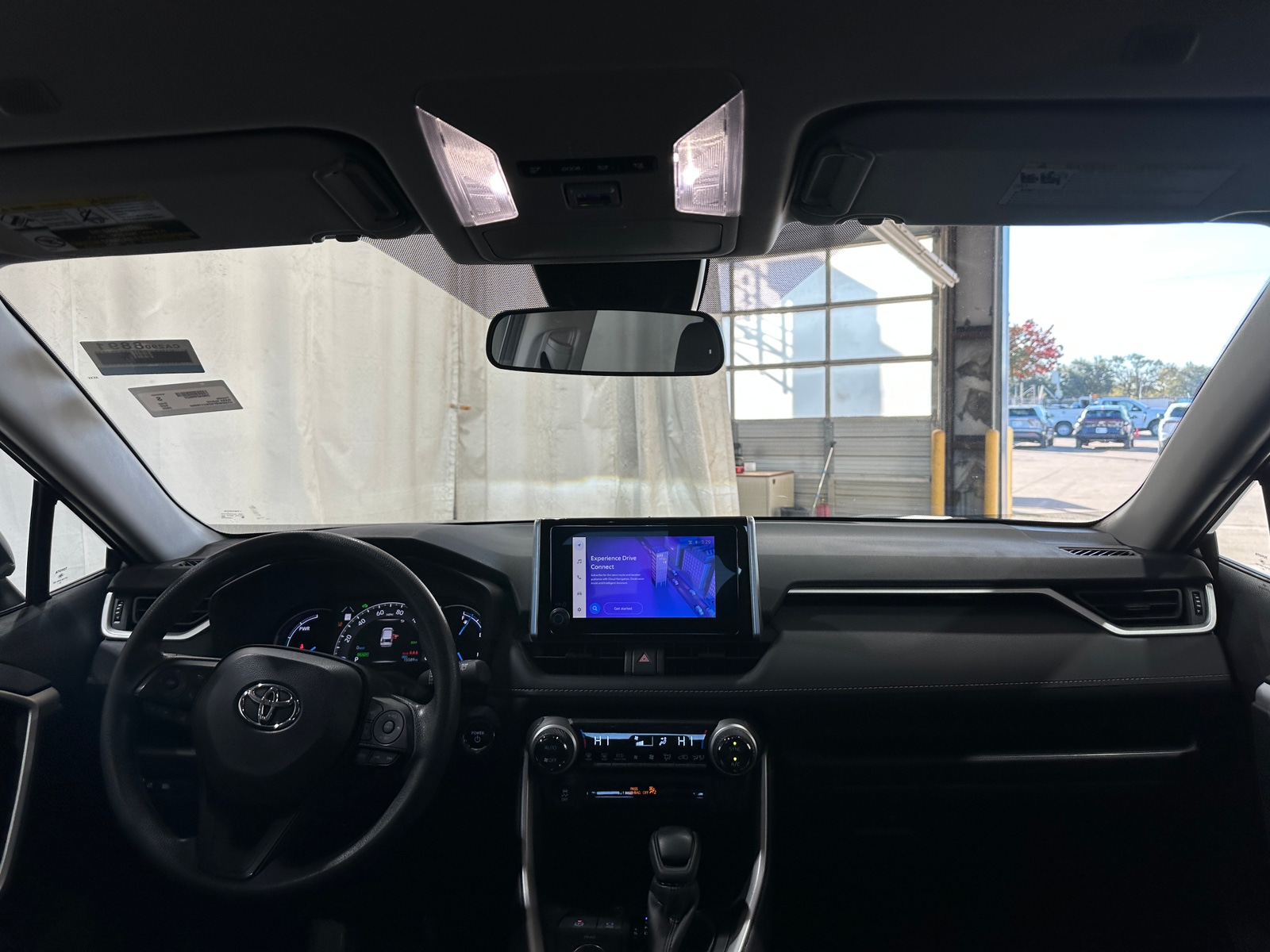 Thumbnail: 2025 Toyota RAV4 - 3