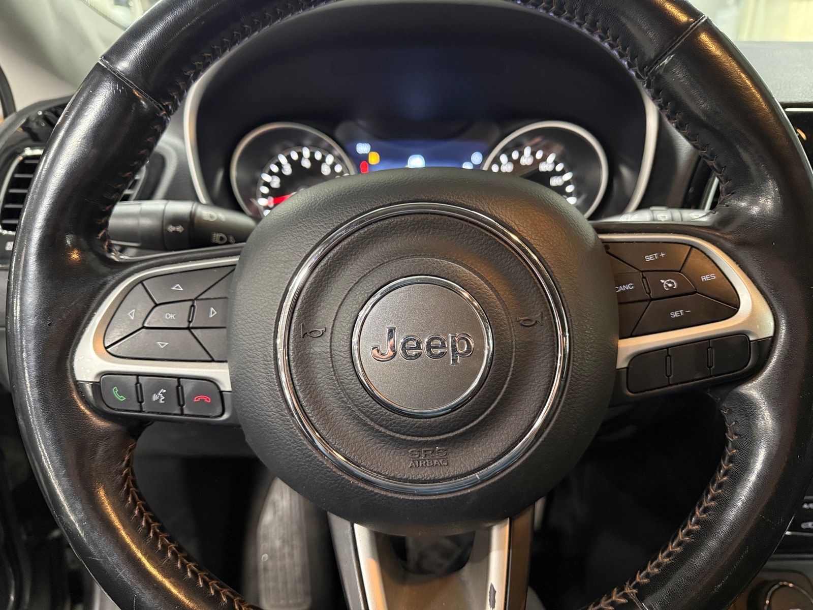 Thumbnail: 2019 Jeep Compass - 4