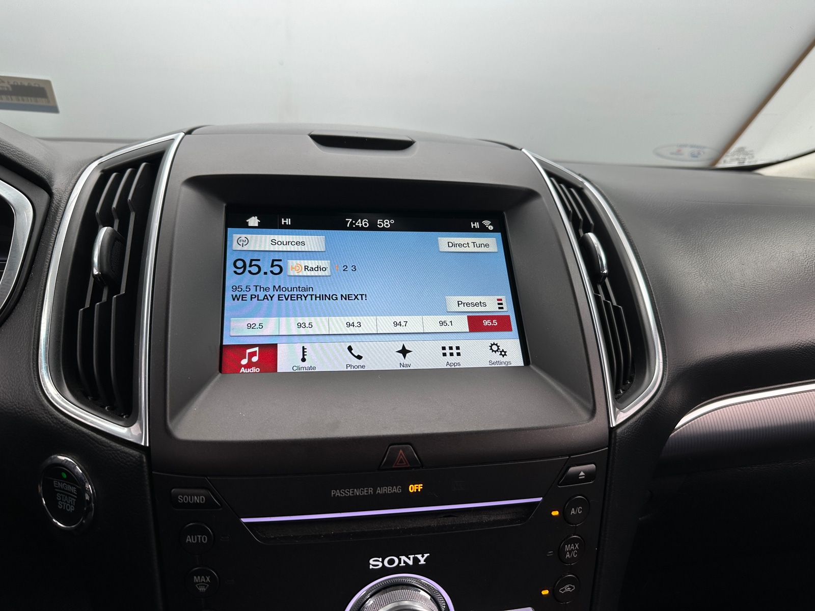 Thumbnail: 2018 Ford Edge - 3