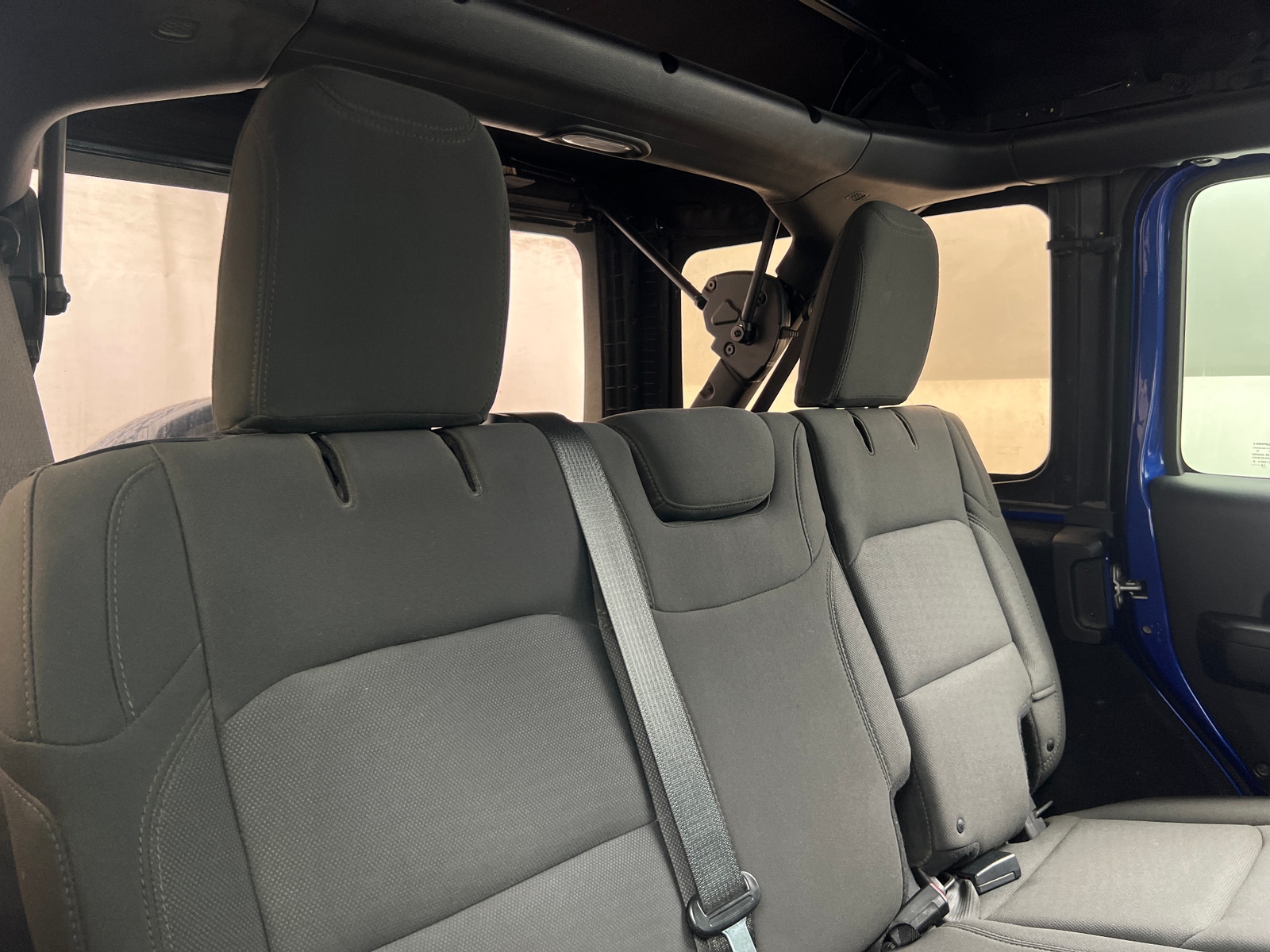 Thumbnail: 2018 Jeep Wrangler - 6