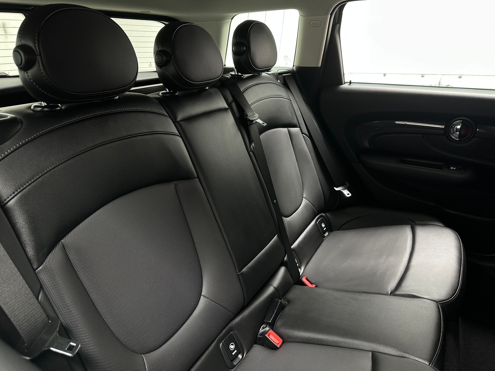 Thumbnail: 2017 MINI Cooper Clubman - 5