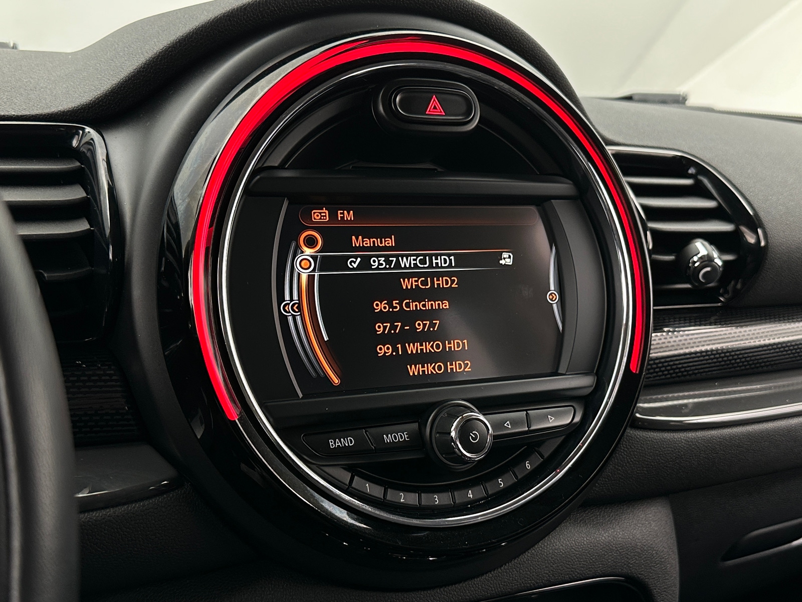 Thumbnail: 2017 MINI Cooper Clubman - 3