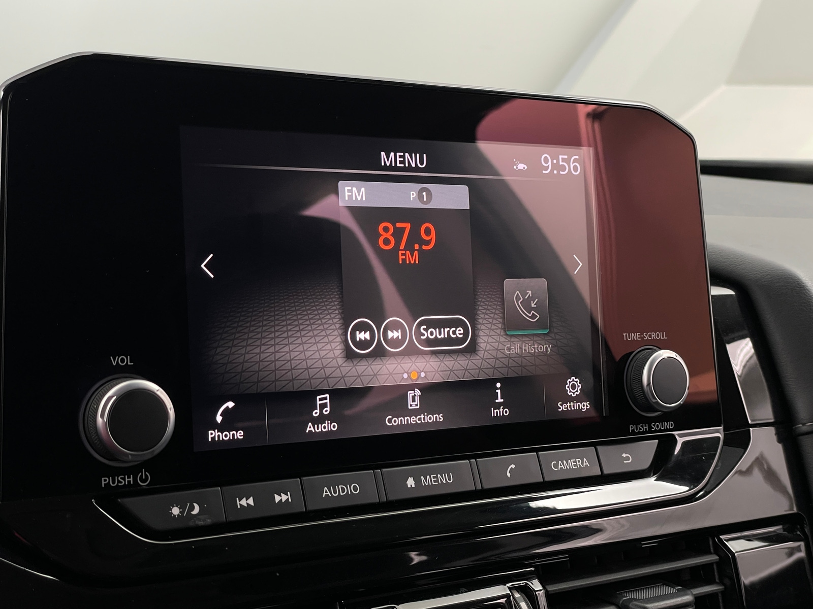 Thumbnail: 2025 Nissan Pathfinder - 4