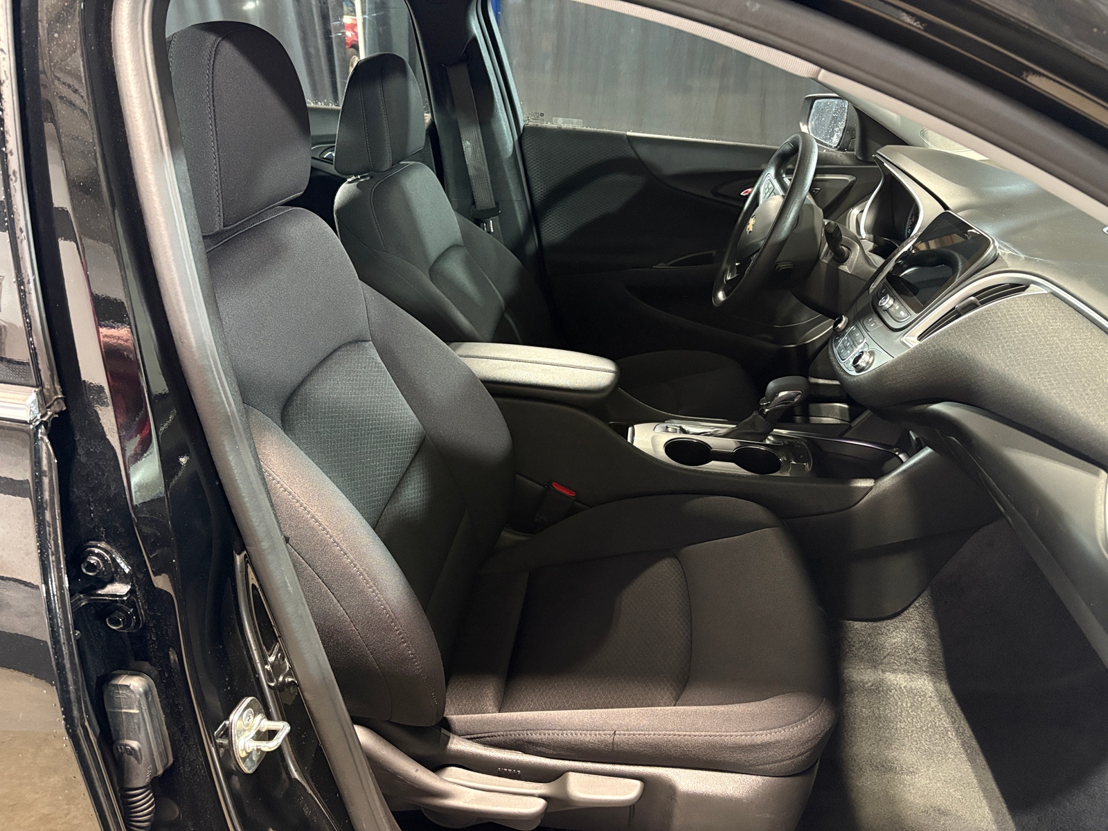 Thumbnail: 2024 Chevrolet Malibu - 2