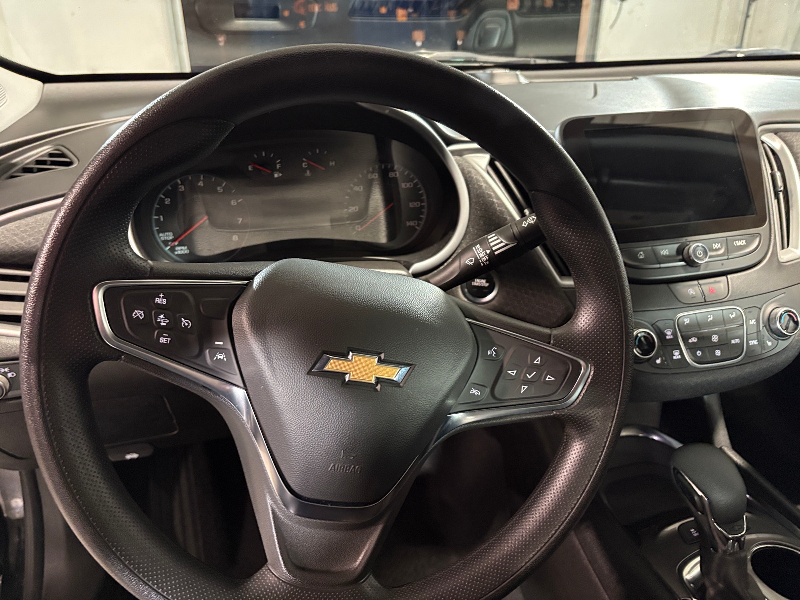 Thumbnail: 2024 Chevrolet Malibu - 5