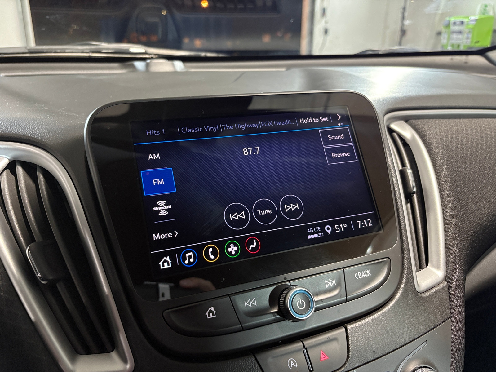 Thumbnail: 2024 Chevrolet Malibu - 4