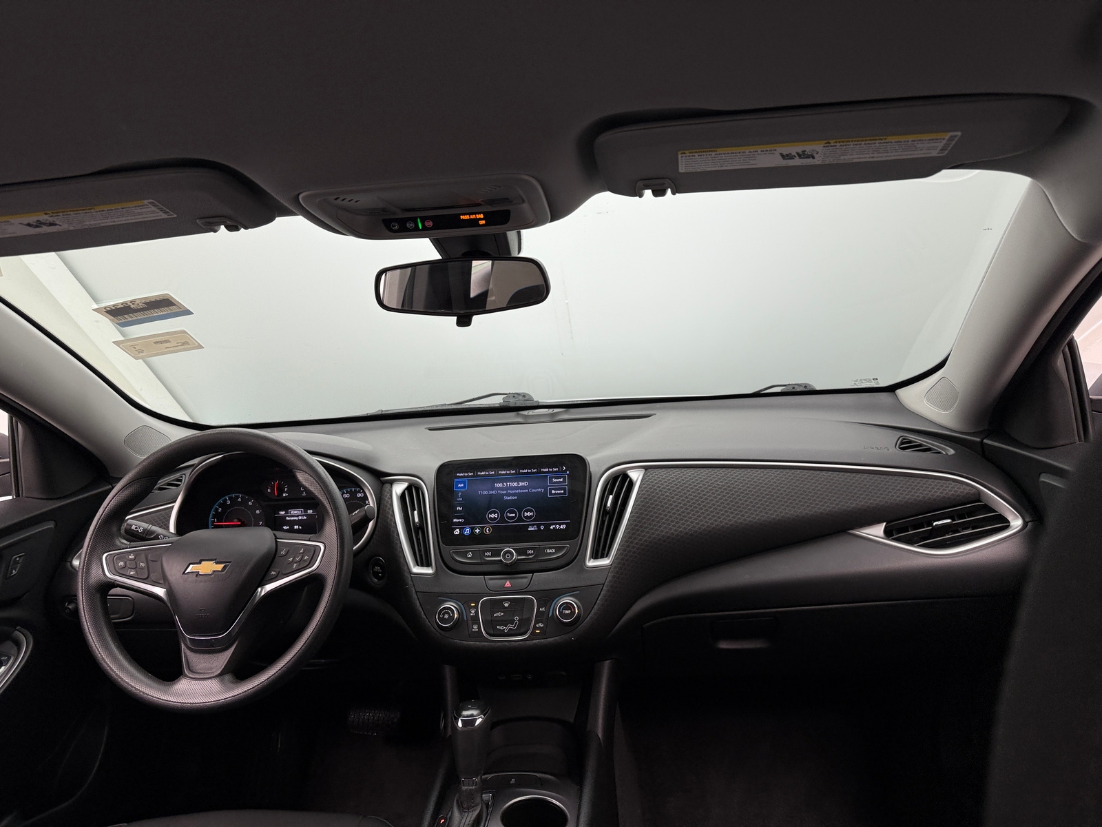 Thumbnail: 2019 Chevrolet Malibu - 3