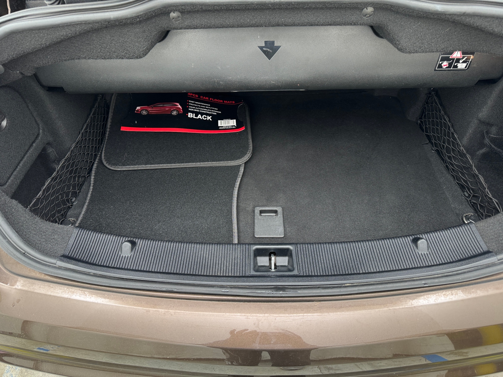 Thumbnail: 2016 Mercedes-Benz E-Class - 6