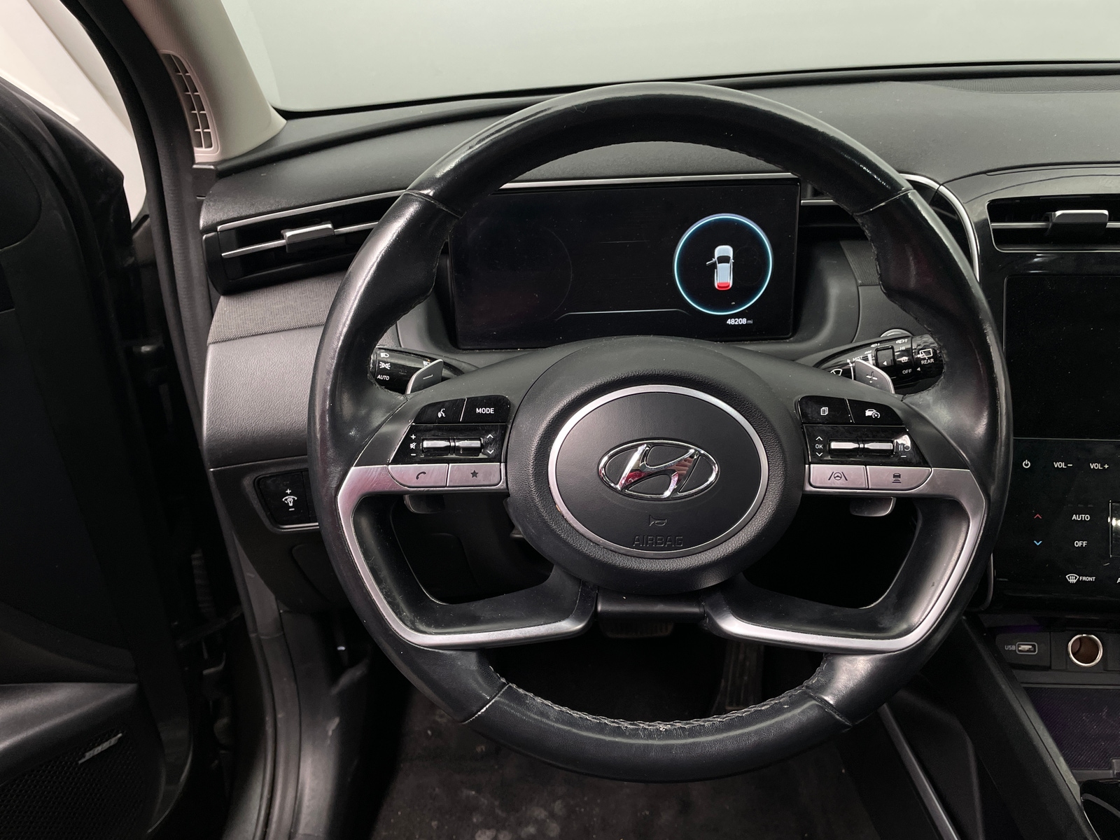 Thumbnail: 2022 Hyundai Tucson - 4