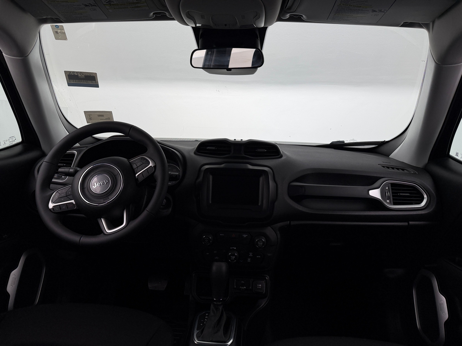 Thumbnail: 2018 Jeep Renegade - 3