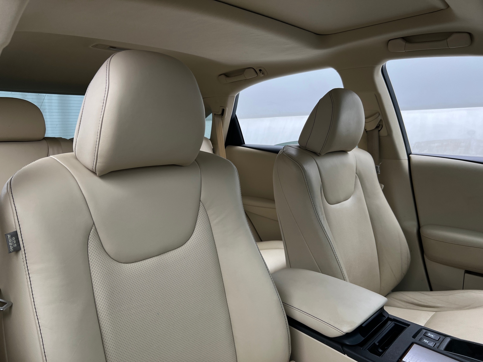 Thumbnail: 2015 Lexus RX - 2