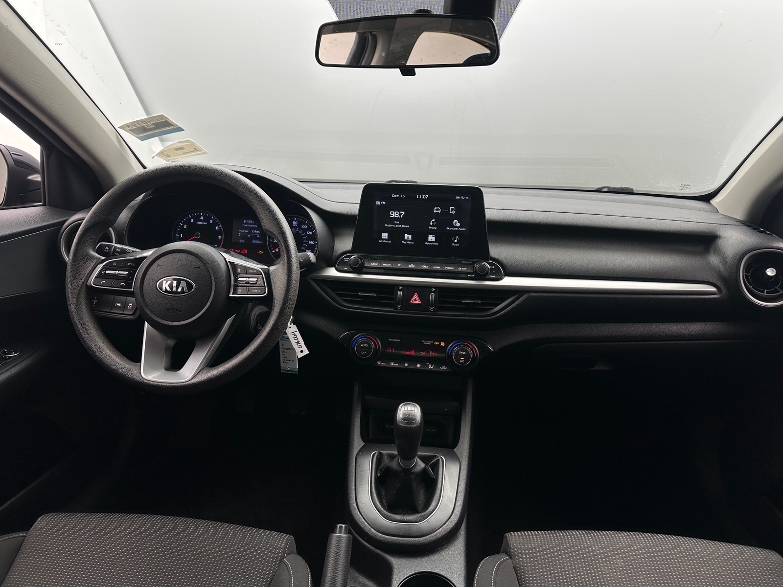 Thumbnail: 2019 Kia Forte - 3