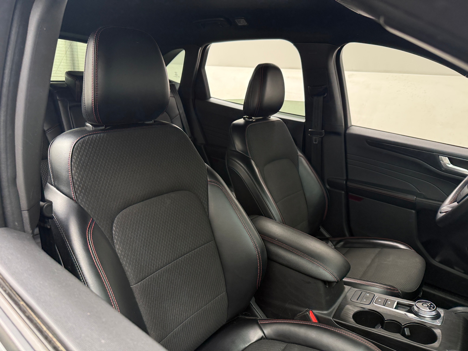 Thumbnail: 2024 Ford Escape - 2