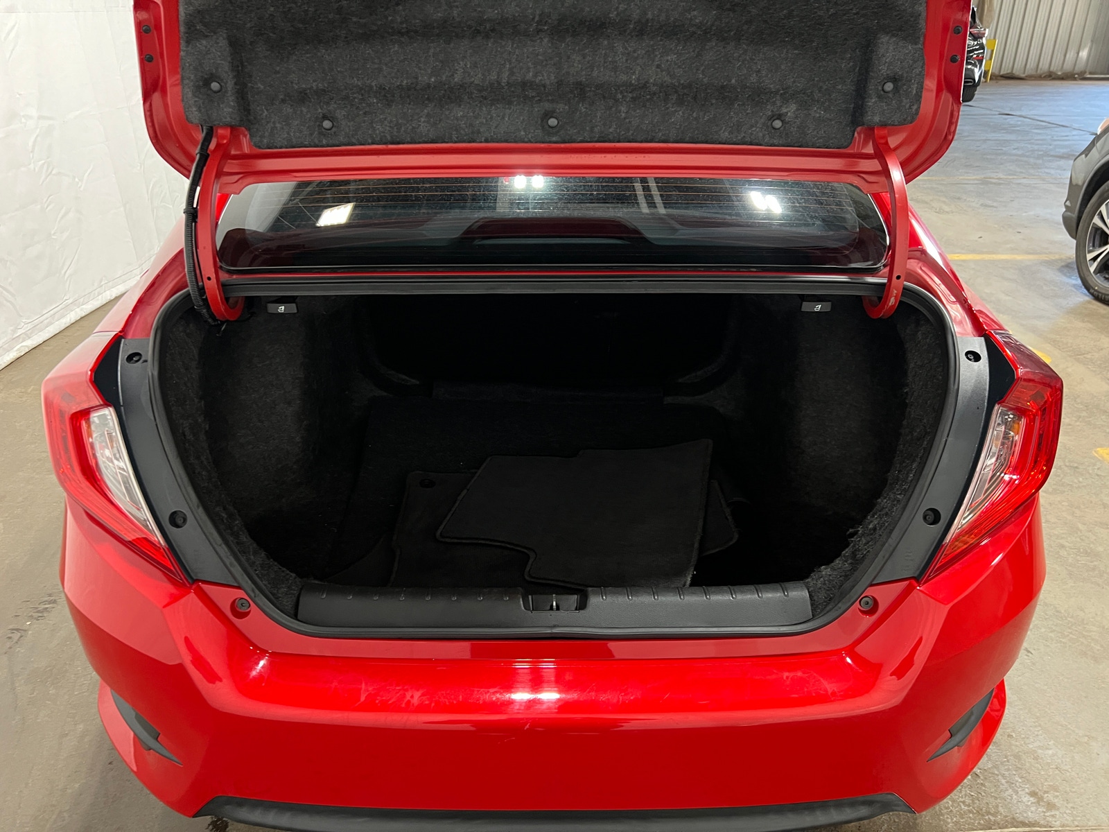 Thumbnail: 2017 Honda Civic - 7