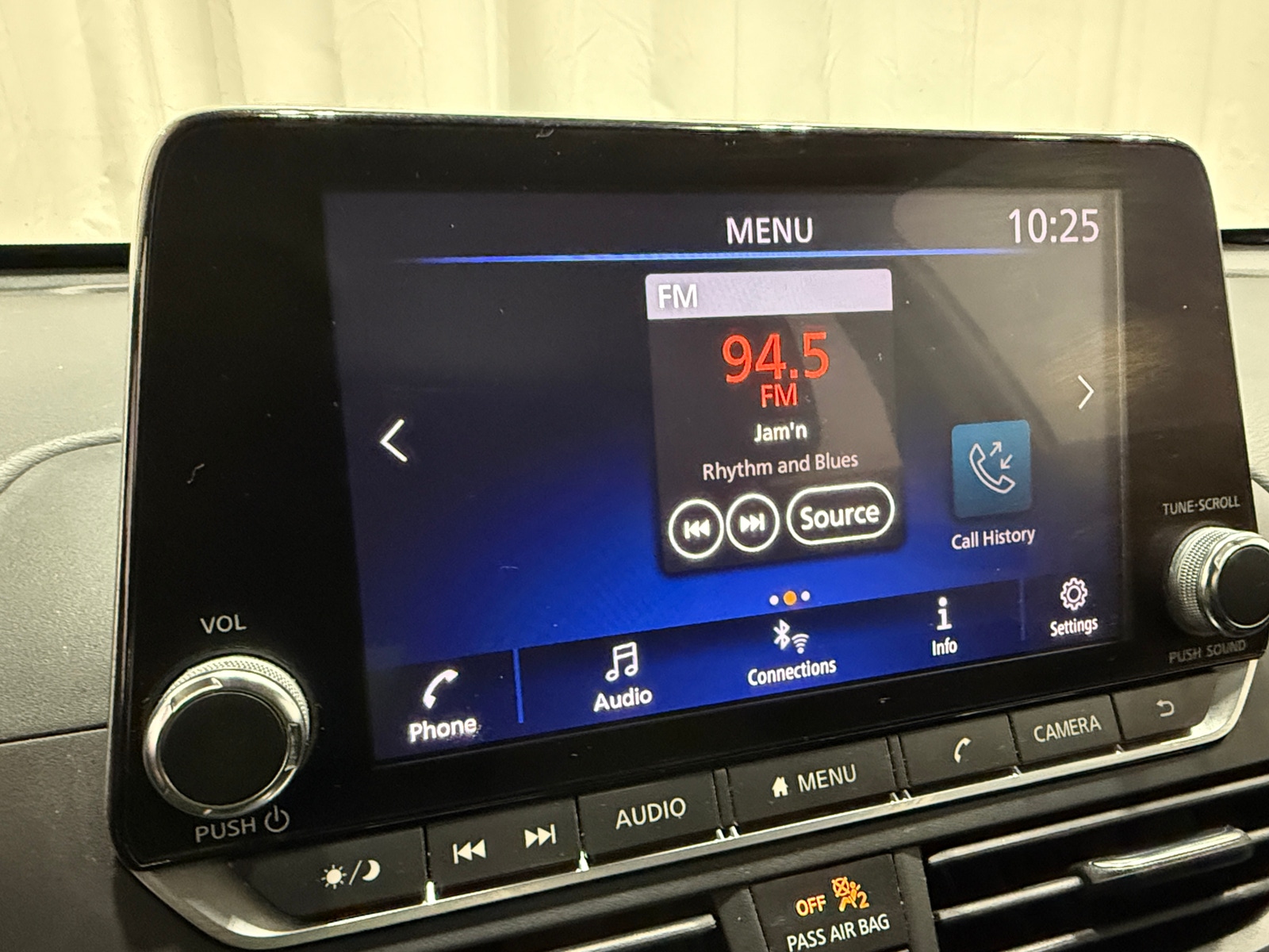 Thumbnail: 2019 Nissan Altima - 4