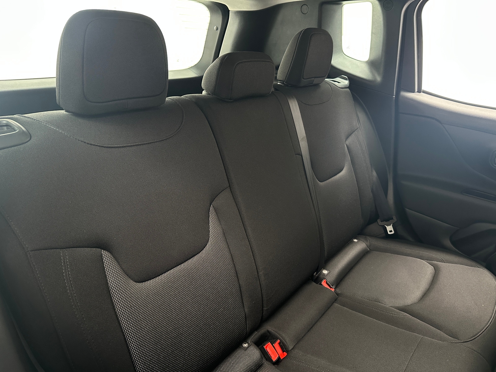 Thumbnail: 2022 Jeep Renegade - 6