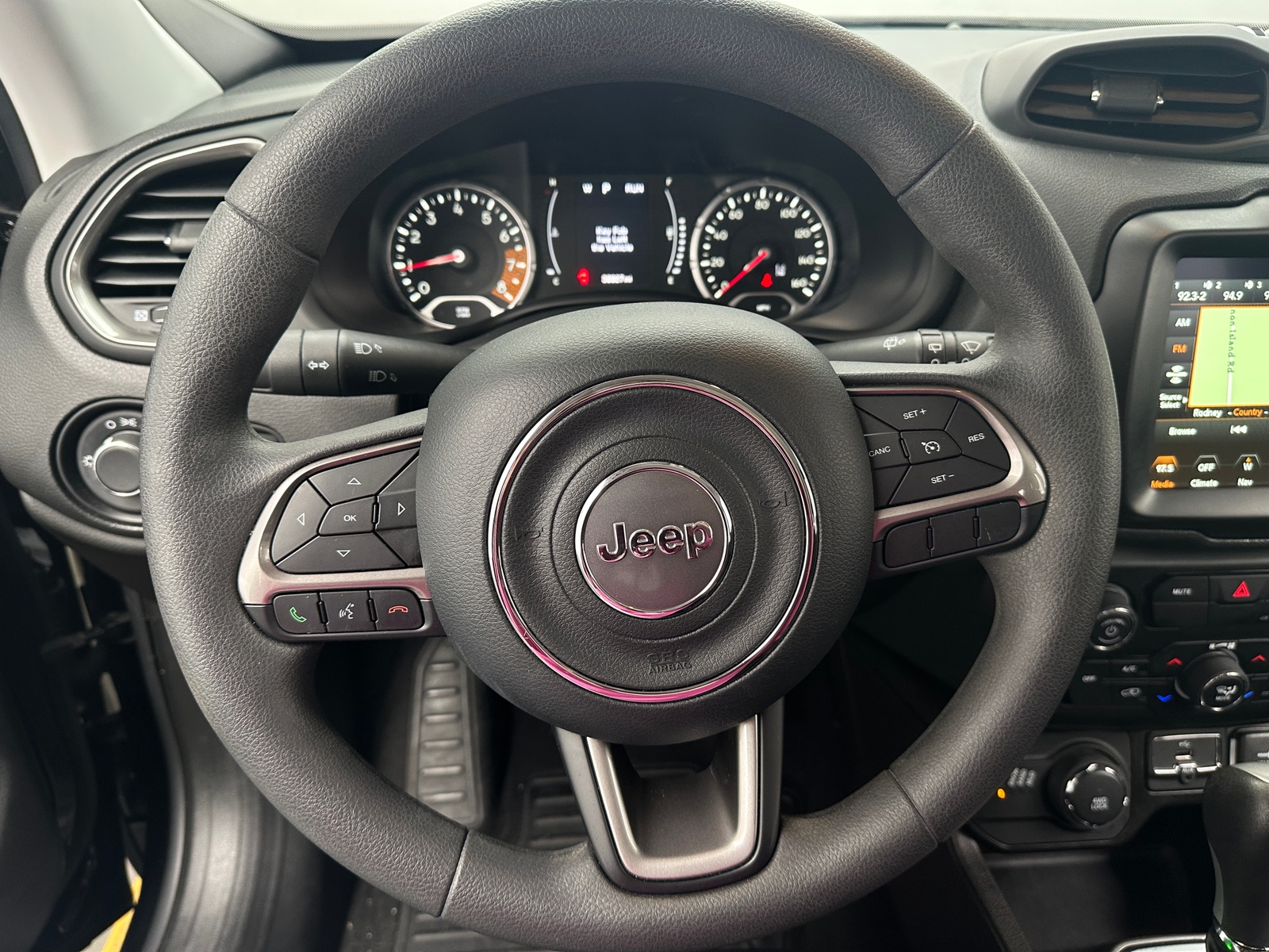 Thumbnail: 2022 Jeep Renegade - 5