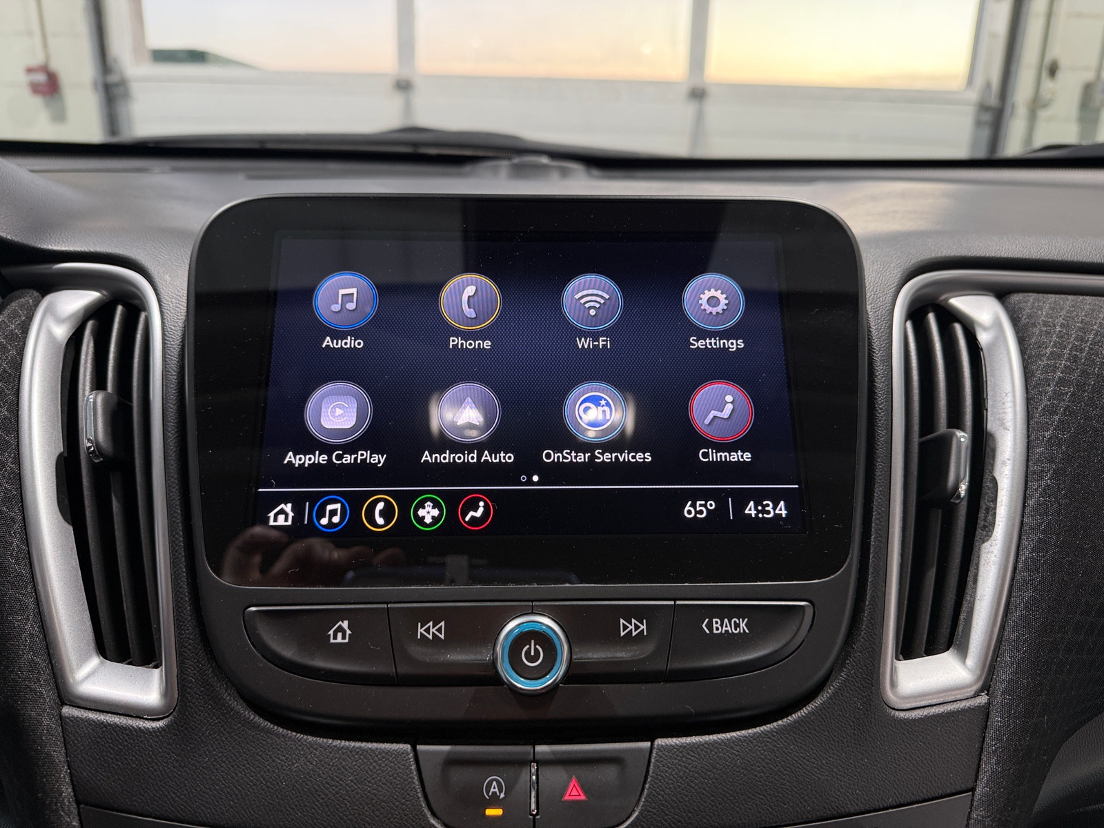 Thumbnail: 2024 Chevrolet Malibu - 4