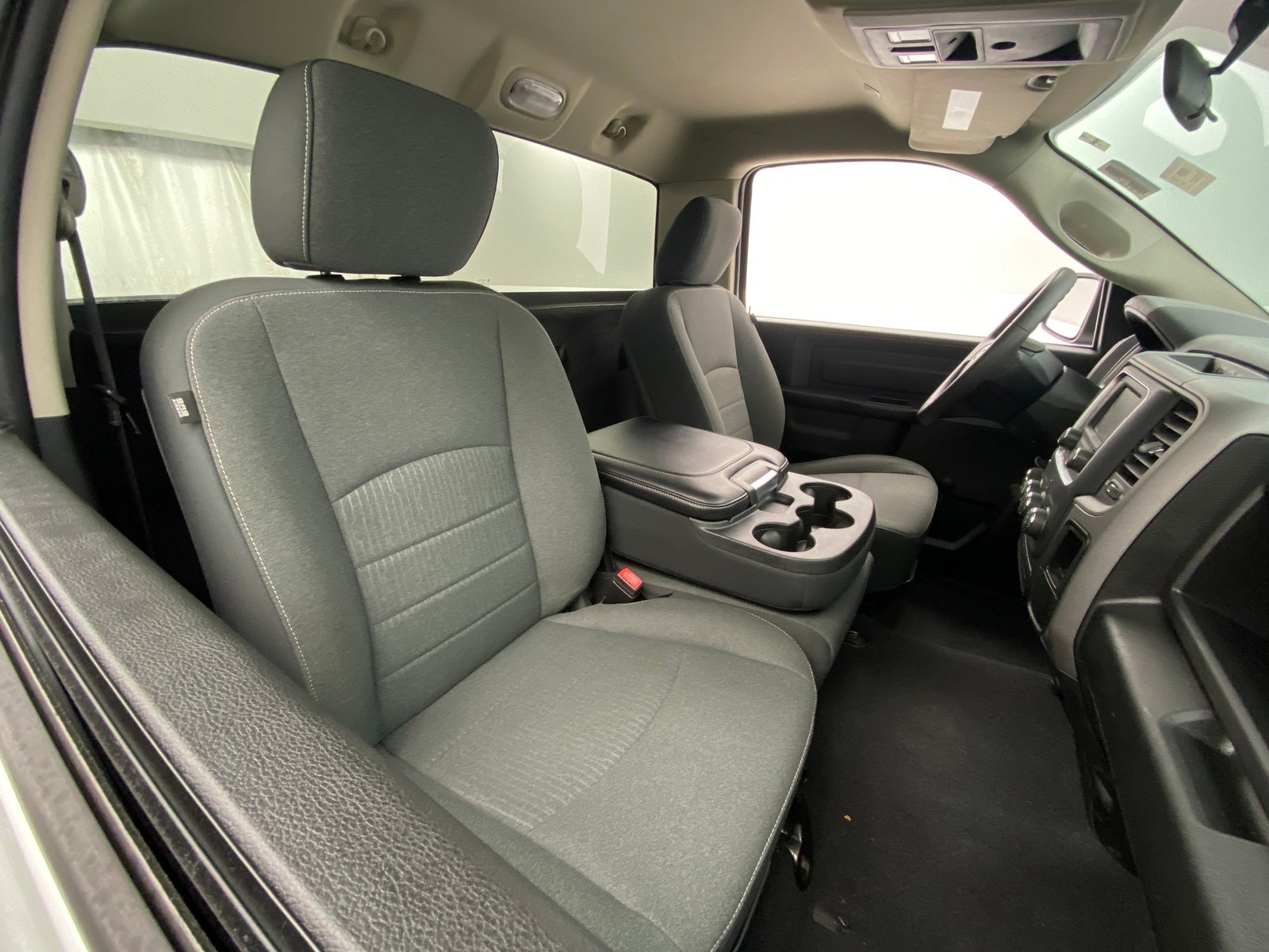 Thumbnail: 2021 RAM 1500 Classic - 2