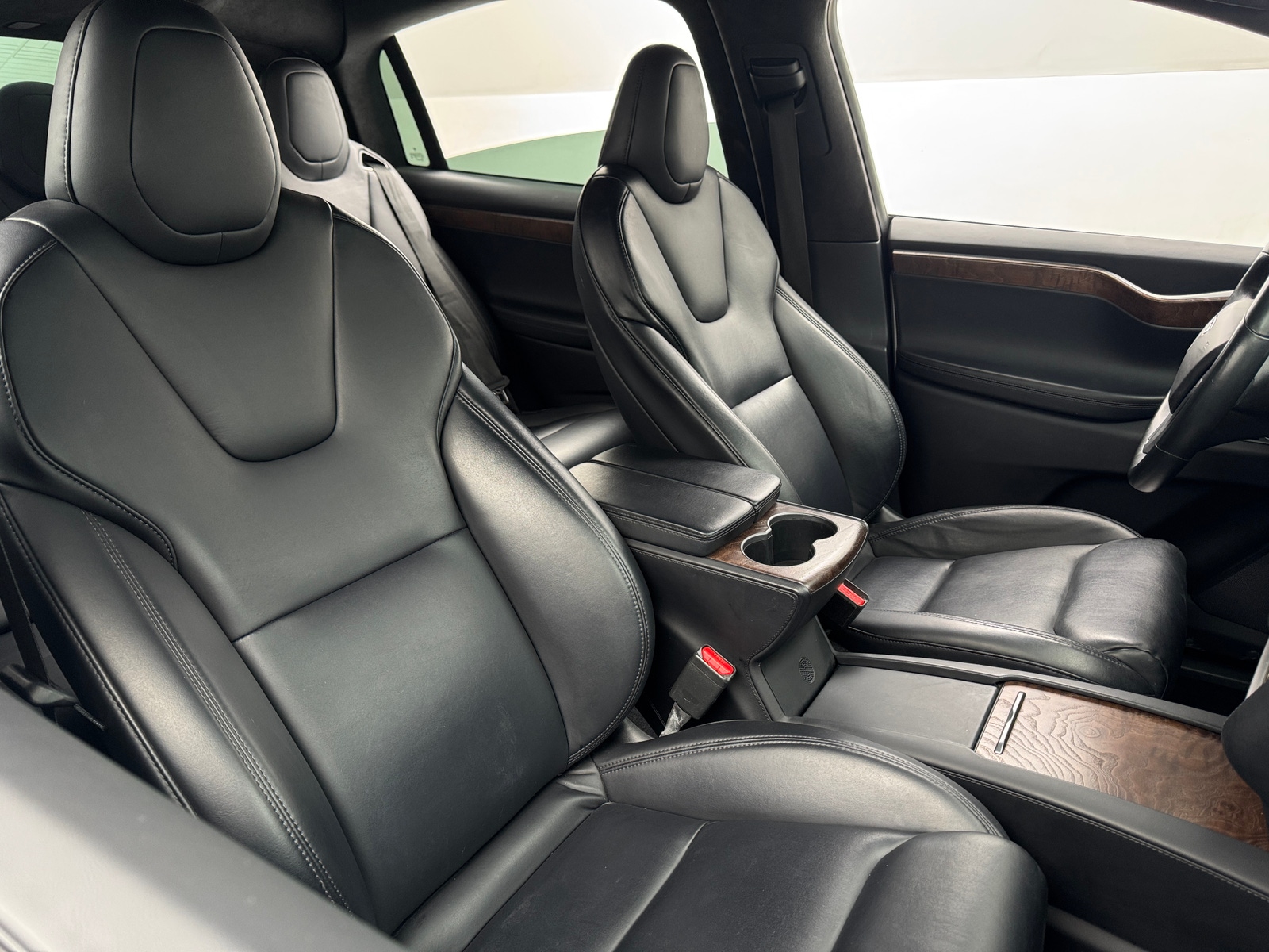 Thumbnail: 2020 Tesla Model X - 2