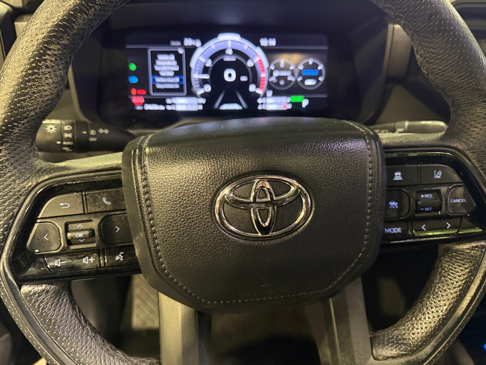 Thumbnail: 2023 Toyota Tundra - 4