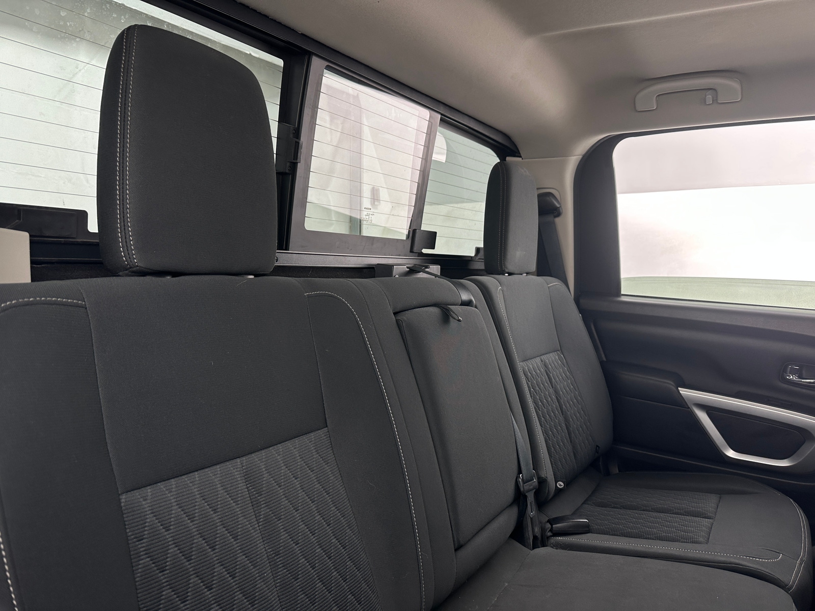 Thumbnail: 2016 Nissan Titan - 6