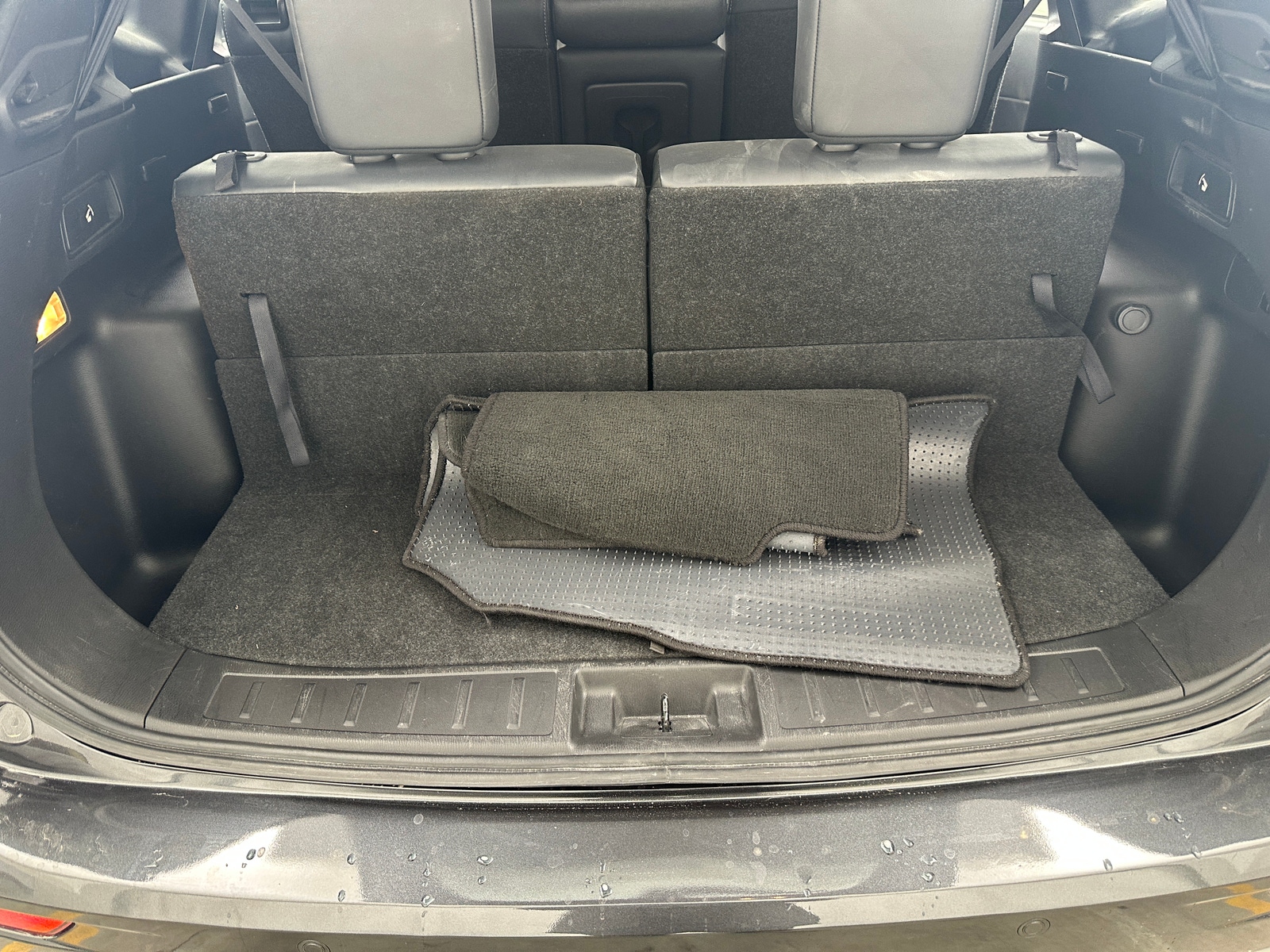 Thumbnail: 2024 Mitsubishi Outlander - 7