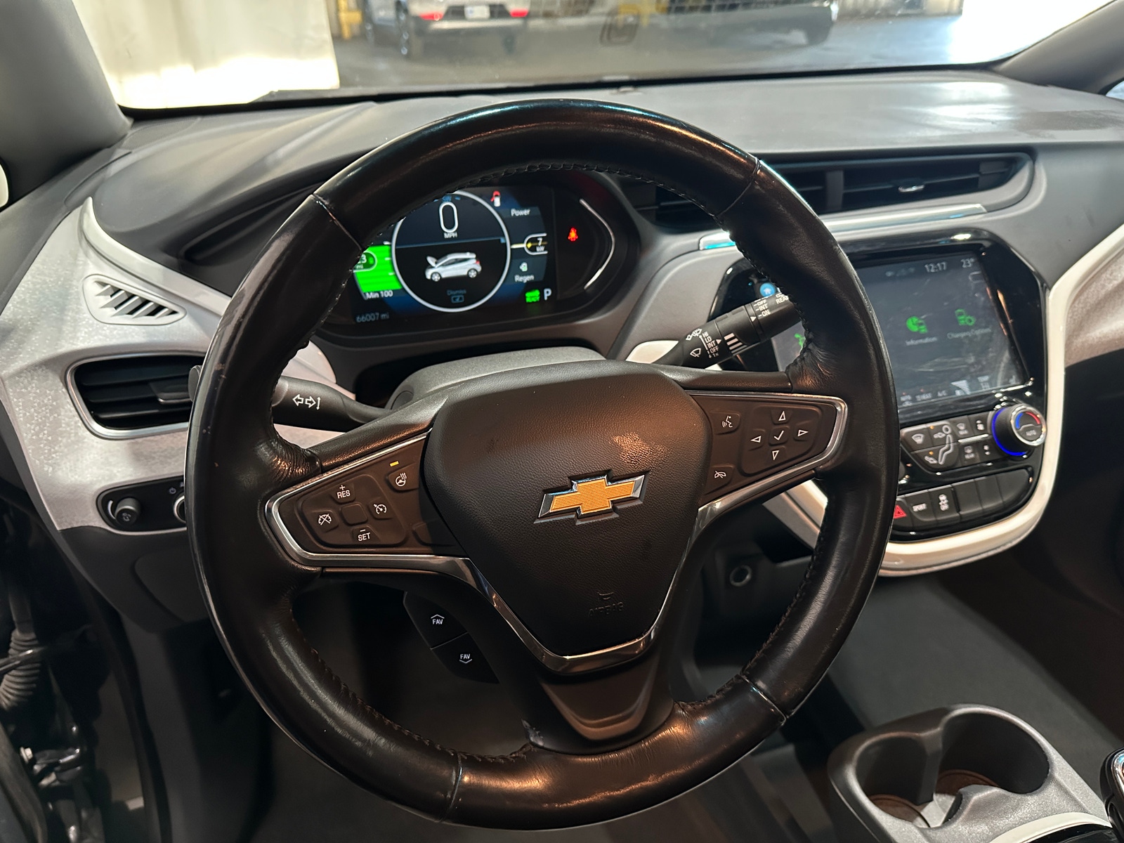 Thumbnail: 2019 Chevrolet Bolt EV - 5