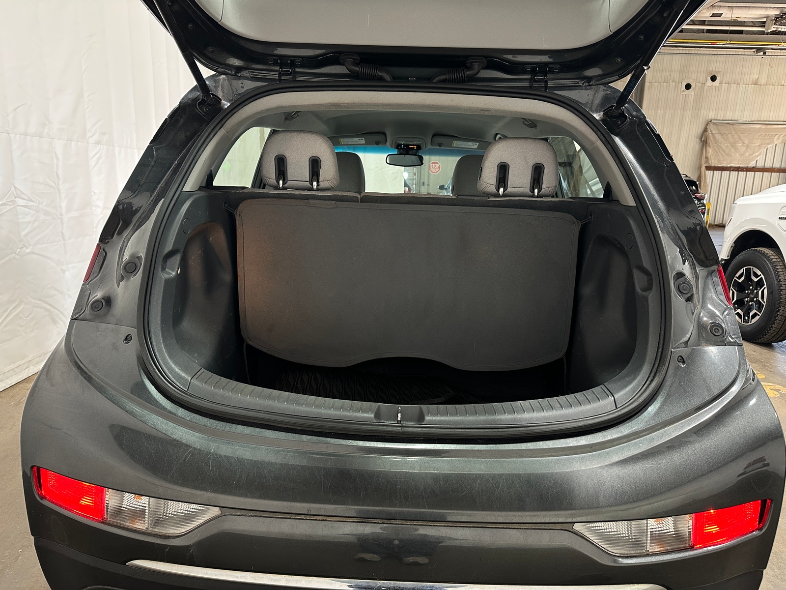 Thumbnail: 2019 Chevrolet Bolt EV - 7