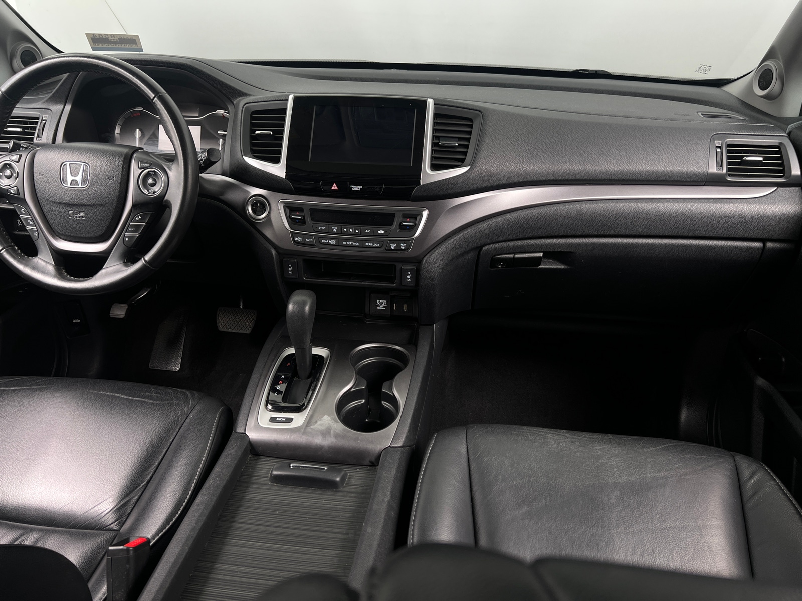 Thumbnail: 2018 Honda Pilot - 2