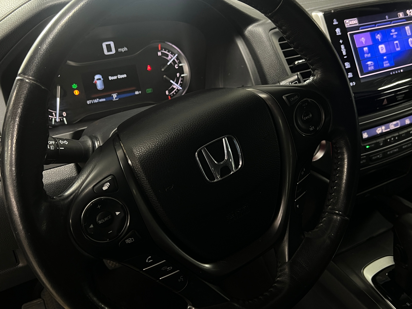 Thumbnail: 2018 Honda Pilot - 4