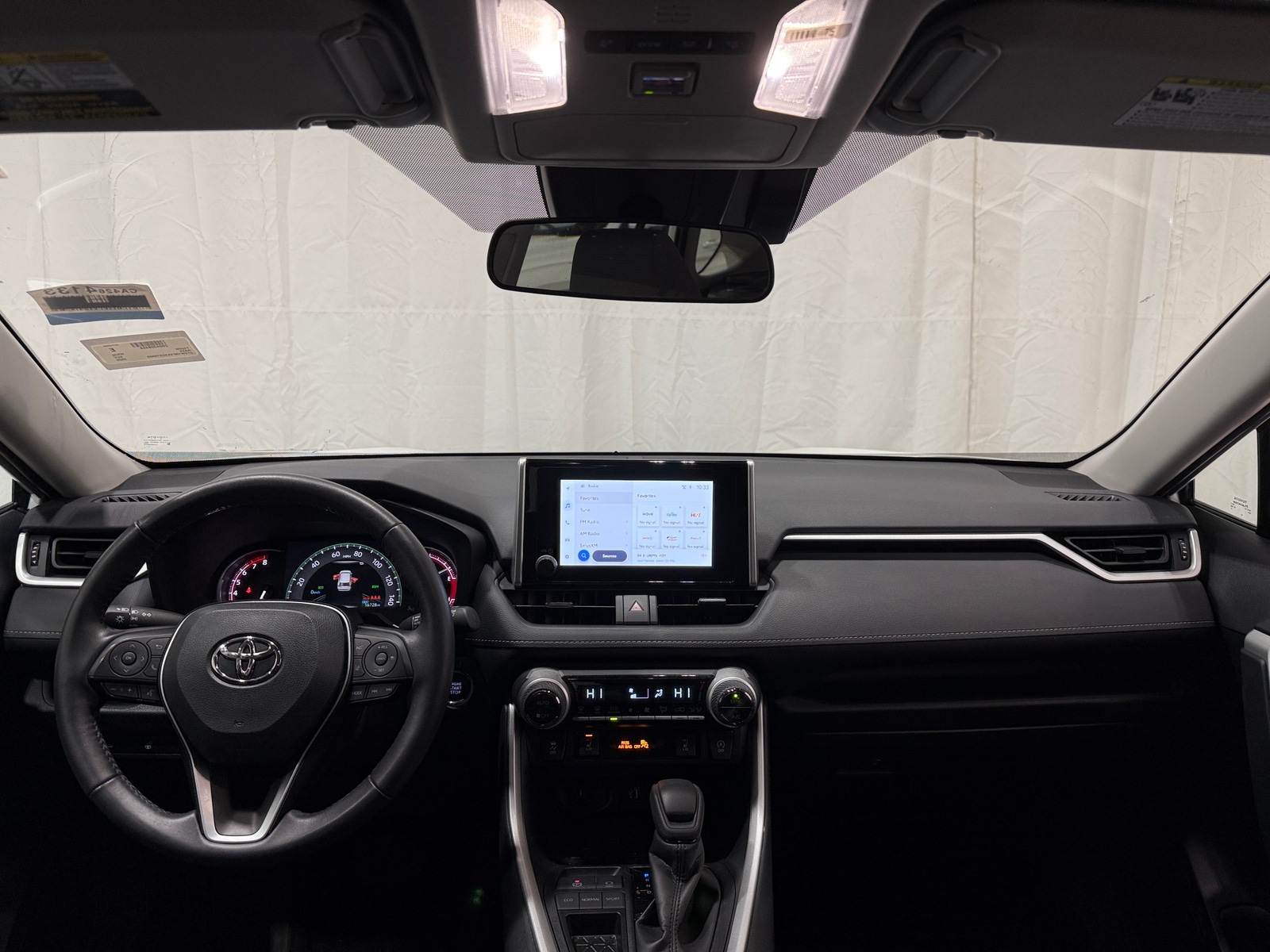 Thumbnail: 2025 Toyota RAV4 - 3