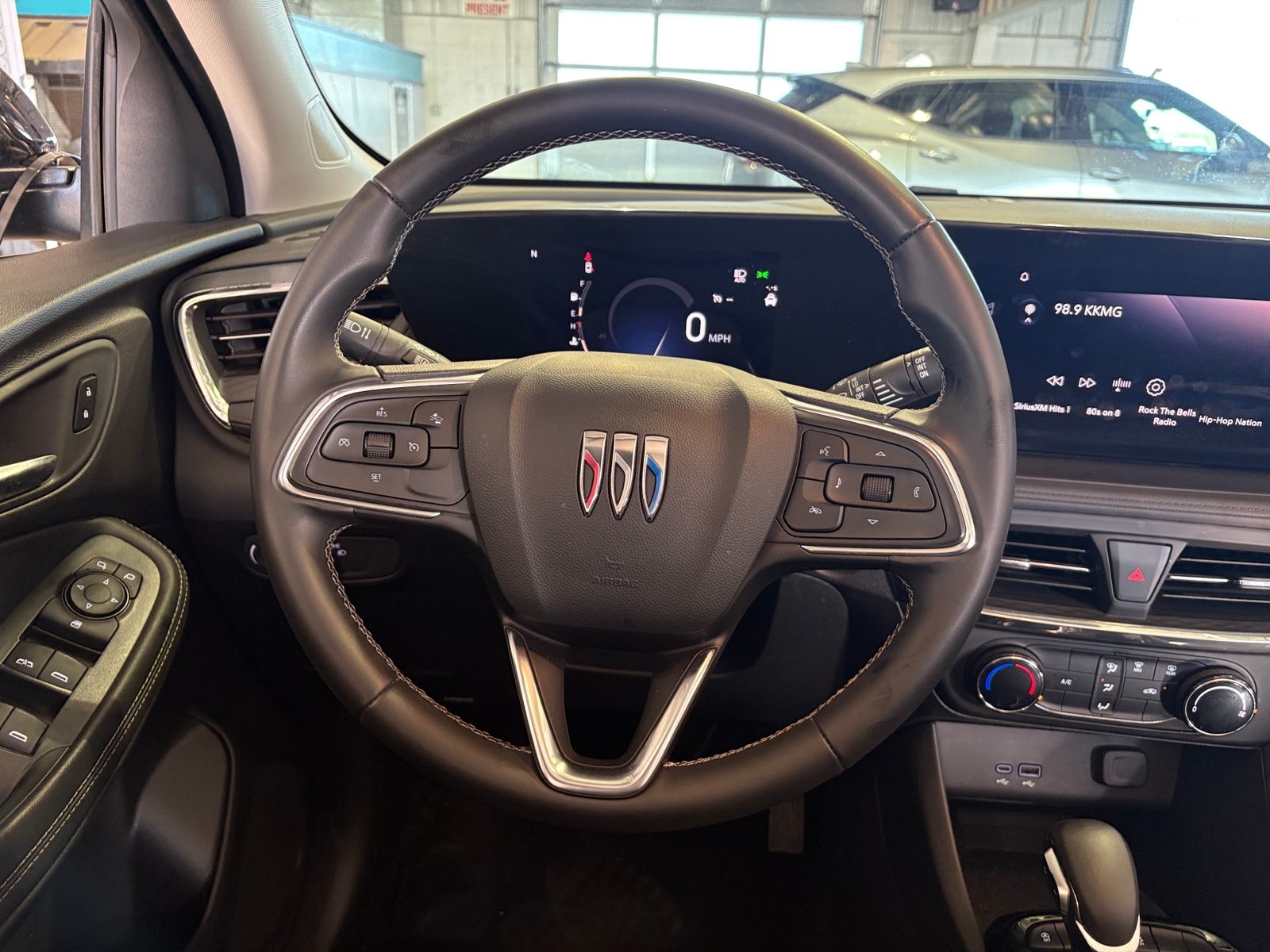 Thumbnail: 2025 Buick Encore GX - 5