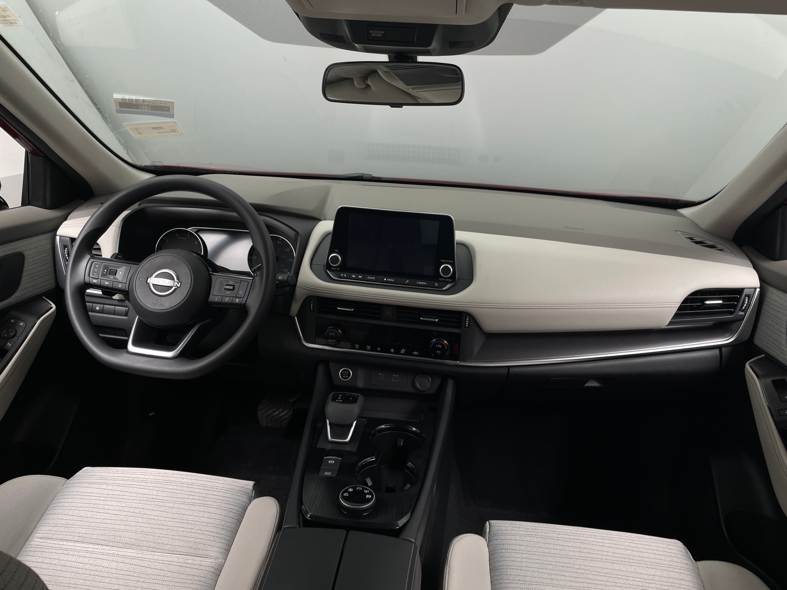 Thumbnail: 2023 Nissan Rogue - 3