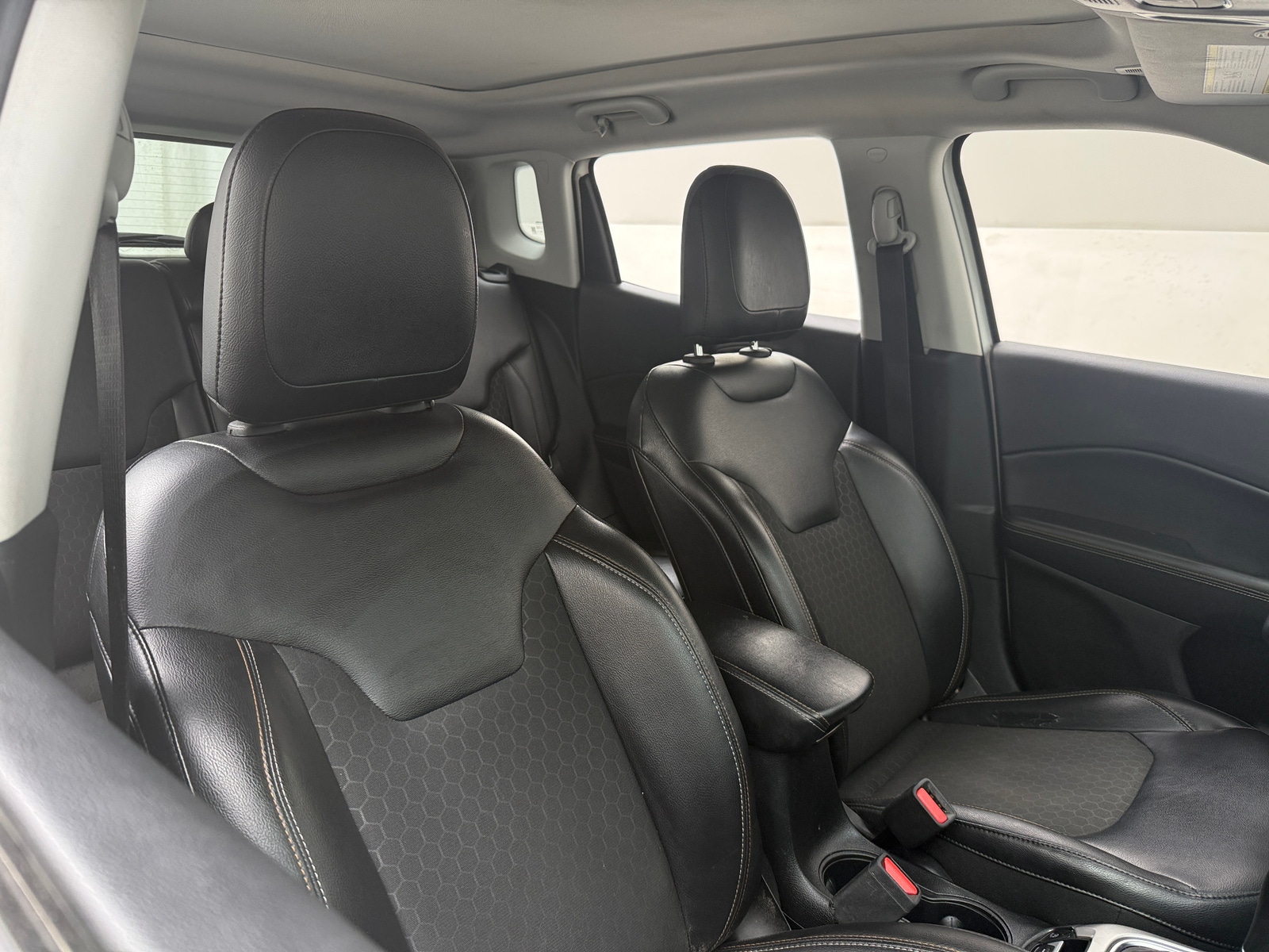 Thumbnail: 2018 Jeep Compass - 2