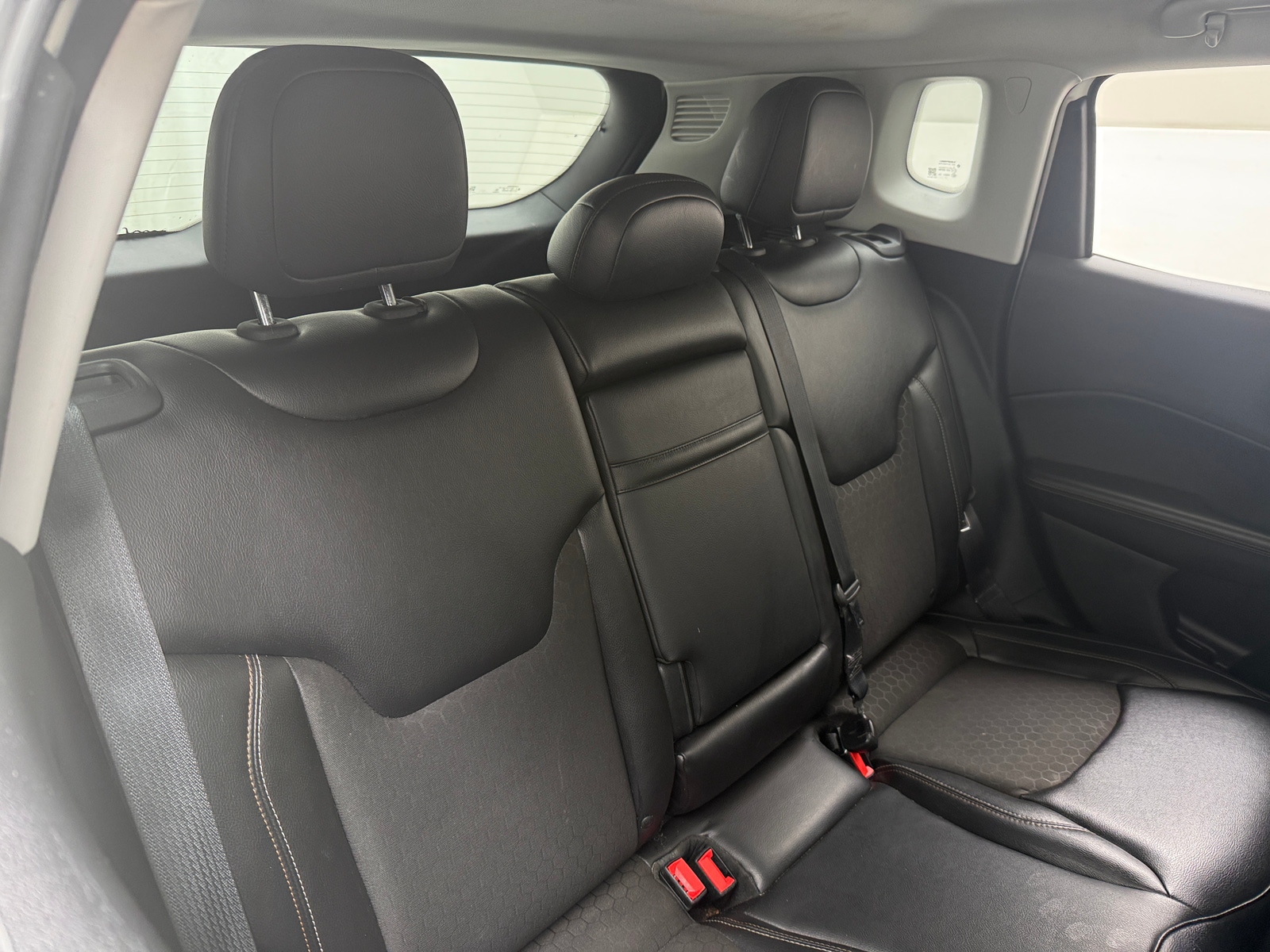 Thumbnail: 2018 Jeep Compass - 6