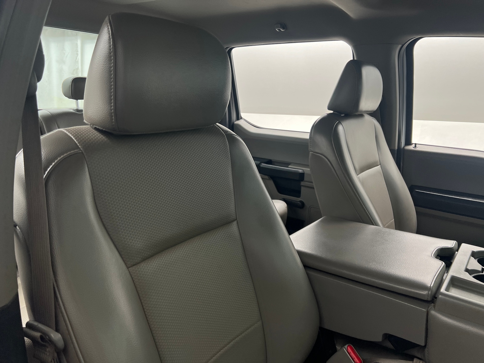 Thumbnail: 2017 Ford Econoline - 2