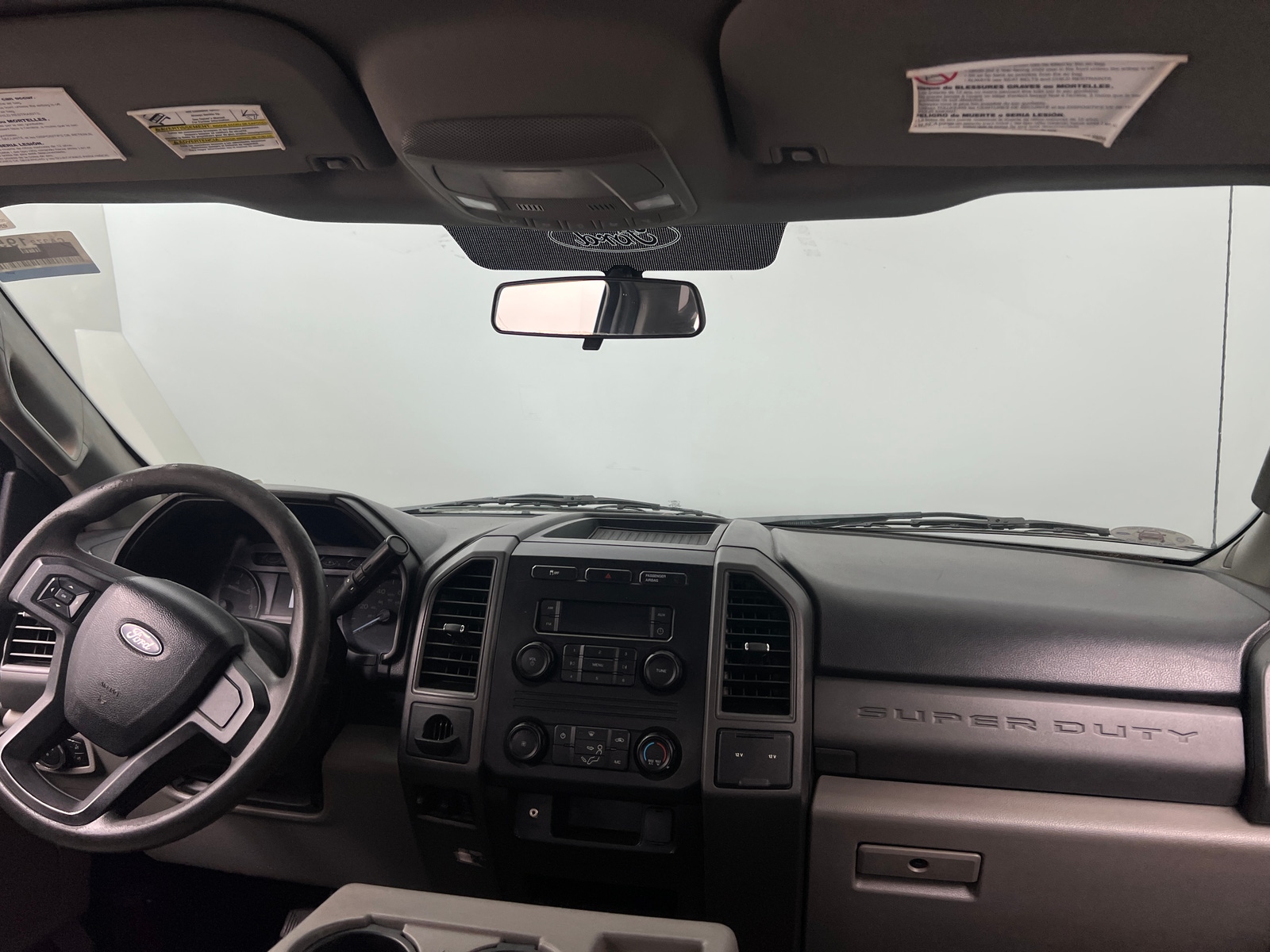 Thumbnail: 2017 Ford Econoline - 3