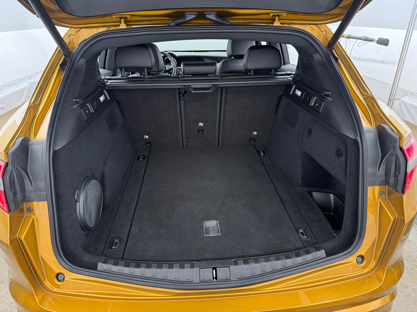 Thumbnail: 2022 Alfa Romeo Stelvio - 6