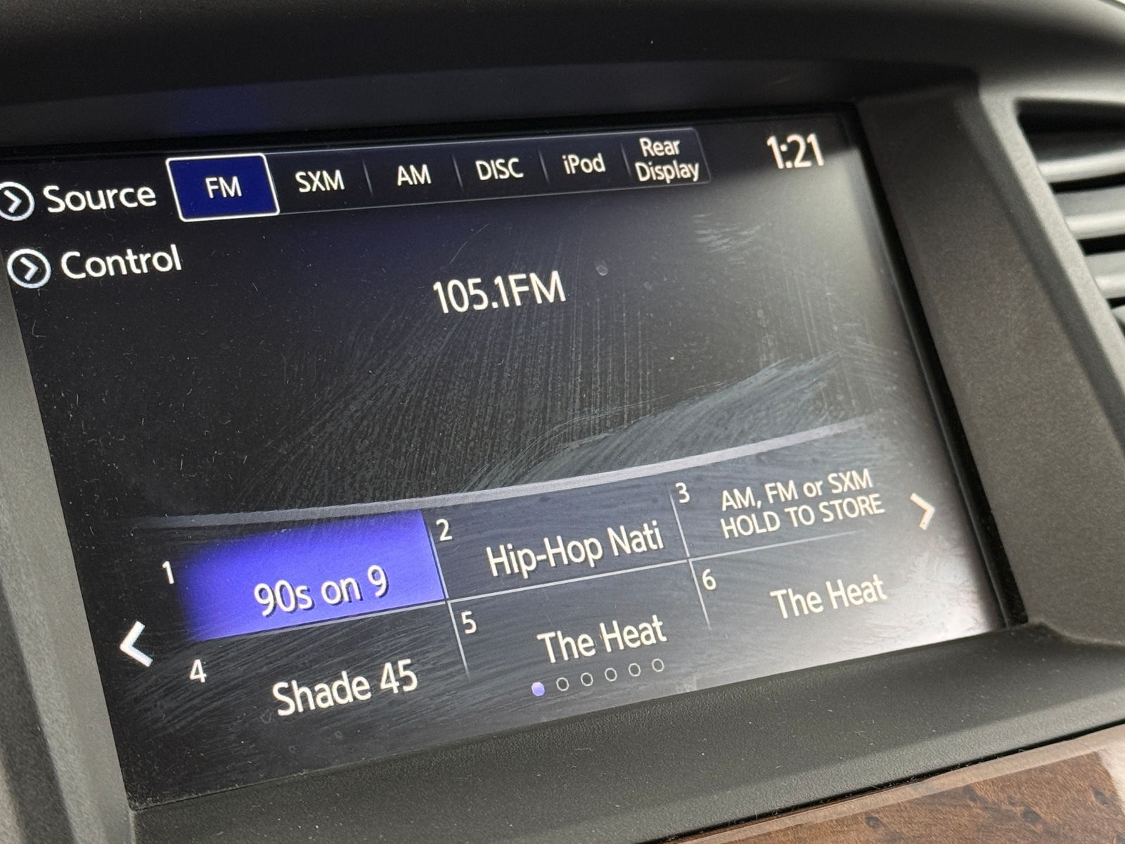 Thumbnail: 2017 INFINITI QX60 - 3